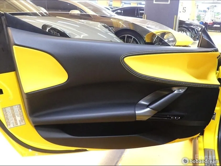 Ferrari SF90 2020 4.0