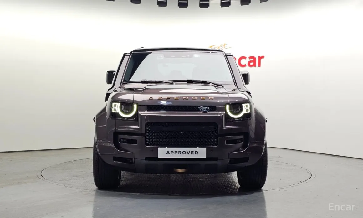 Land Rover Defender 2020 110 P635 Octa