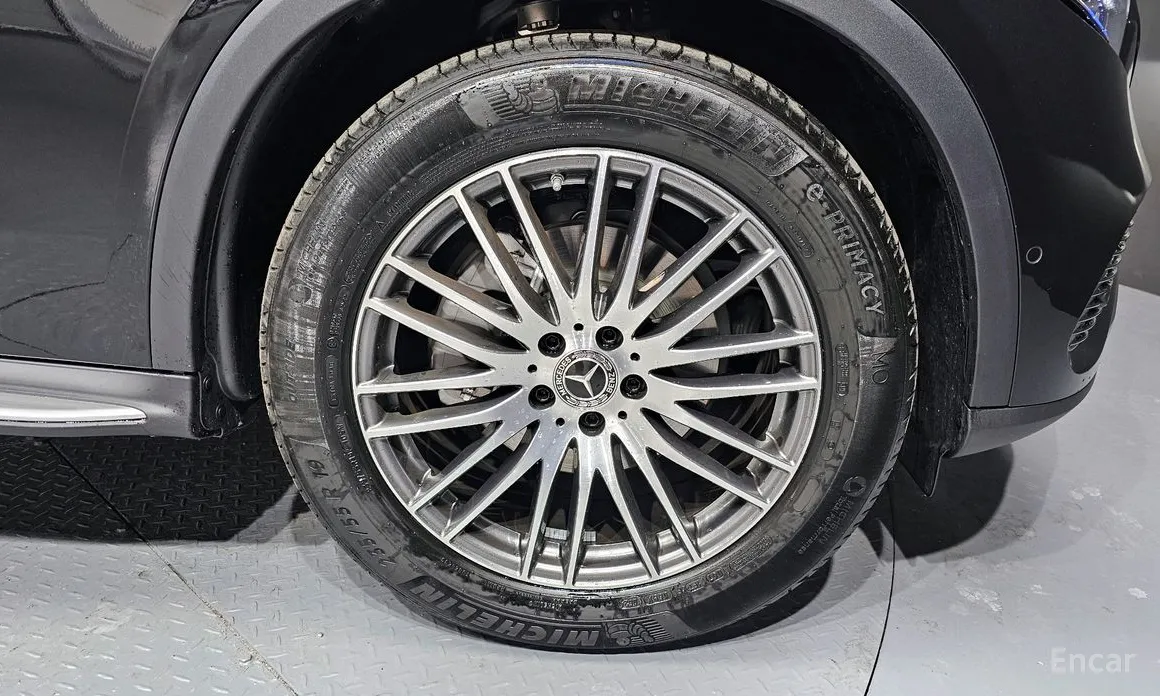 Mercedes-Benz GLC-Class 2023 GLC220 d 4MATIC