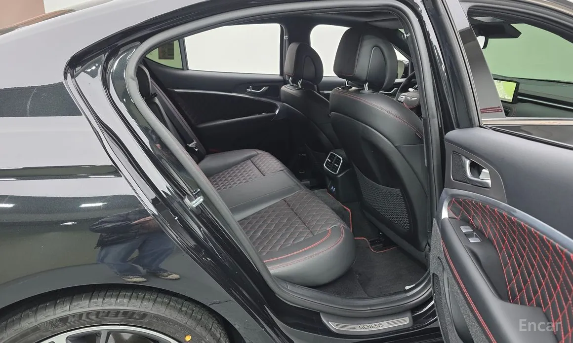 Genesis G70 2020 Gasoline 3.3T 4WD