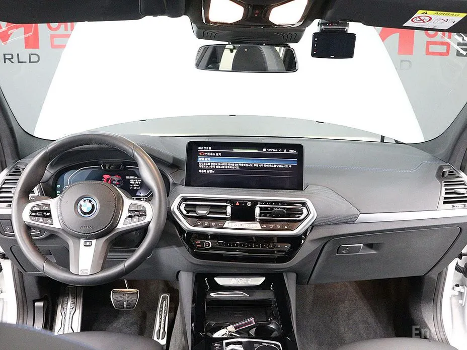 BMW iX3 2021 M Sports