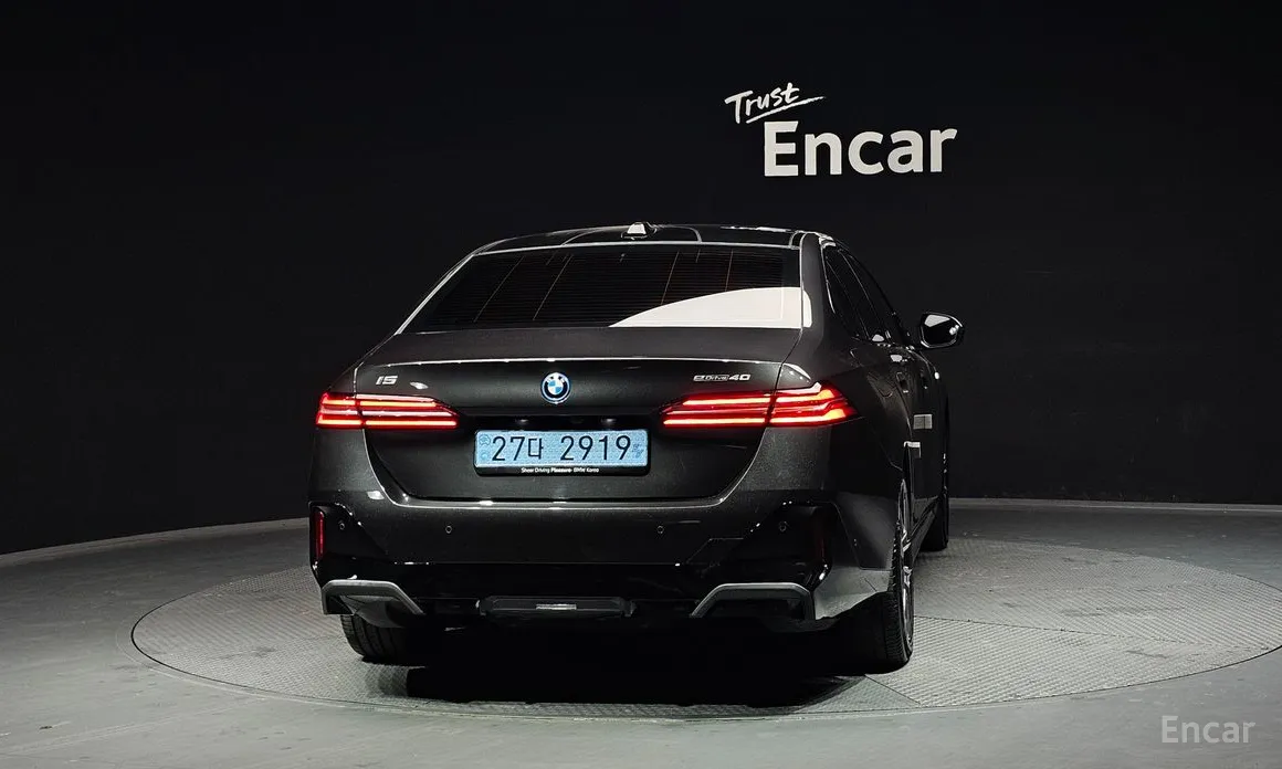 BMW i5 2023 eDrive 40 M Sport