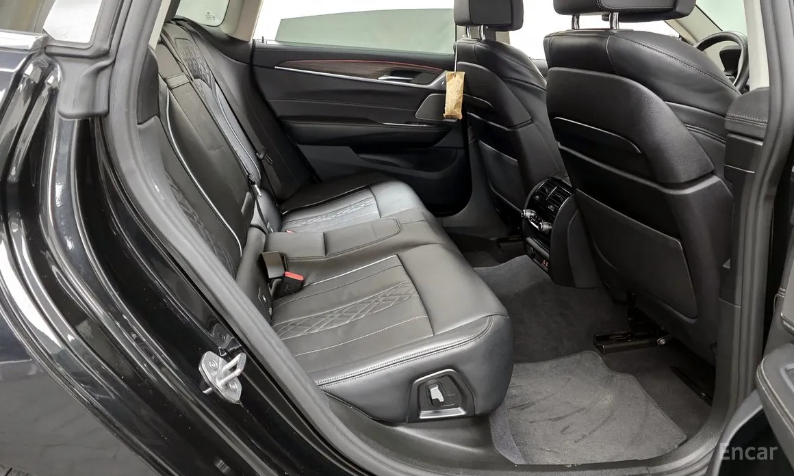 BMW Gran Turismo 2017 630i xDrive Luxury