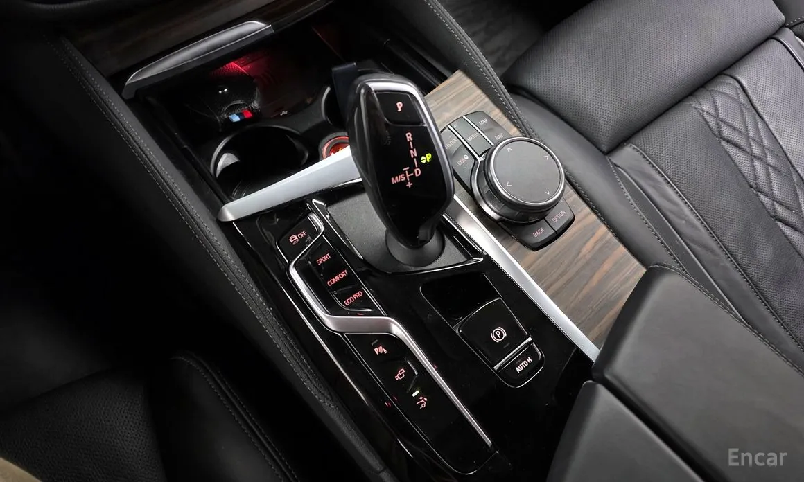 BMW Gran Turismo 2017 630i xDrive Luxury