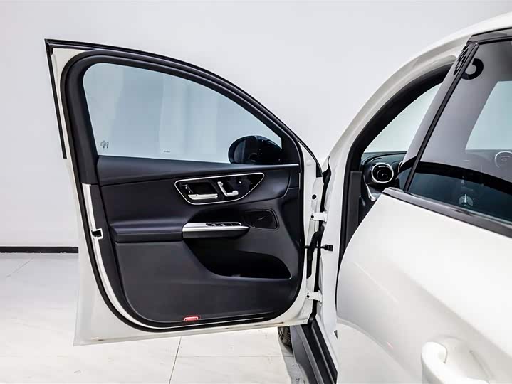 Mercedes-Benz GLC-Class Coupe 2024 2024款 GLC 260 4MATIC 轿跑SUV