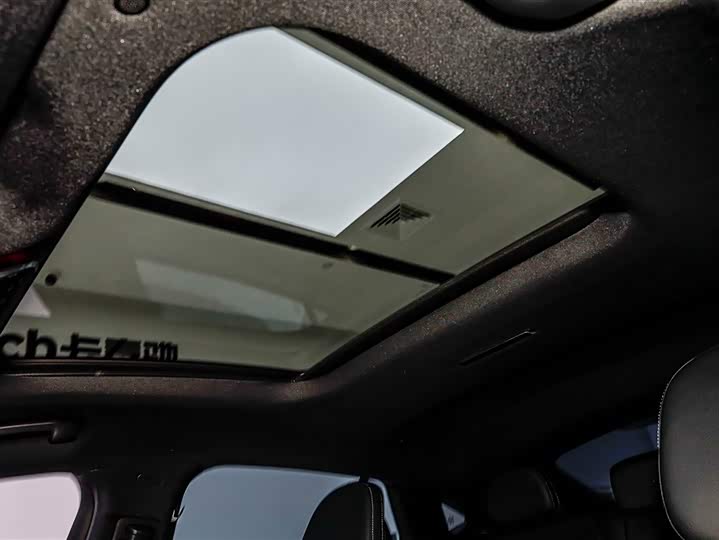 Mercedes-Benz GLC-Class Coupe 2024 2024款 GLC 260 4MATIC 轿跑SUV