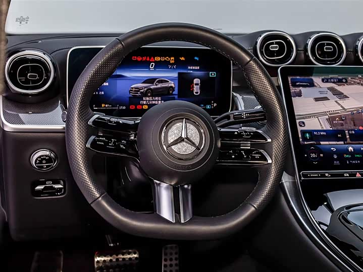 Mercedes-Benz GLC-Class Coupe 2024 2024款 GLC 260 4MATIC 轿跑SUV