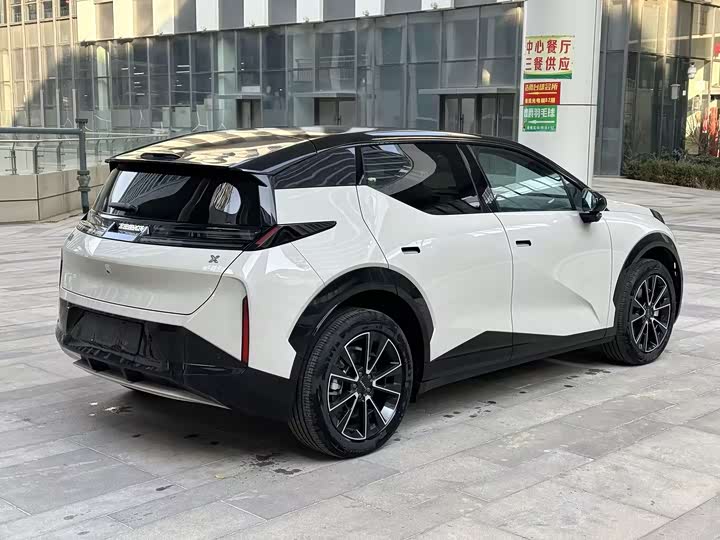 Zeekr X 2025 2025款 五座长续航版