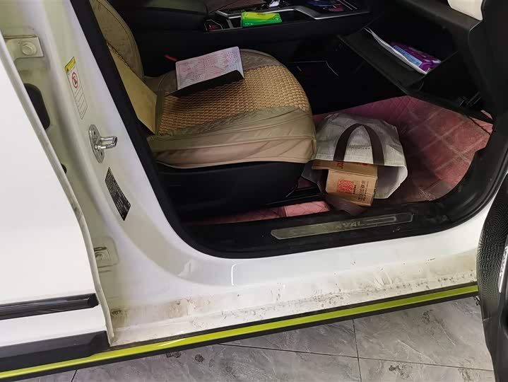 Haval Chitu 2021 2021款 激擎版 1.5T 黄金兔