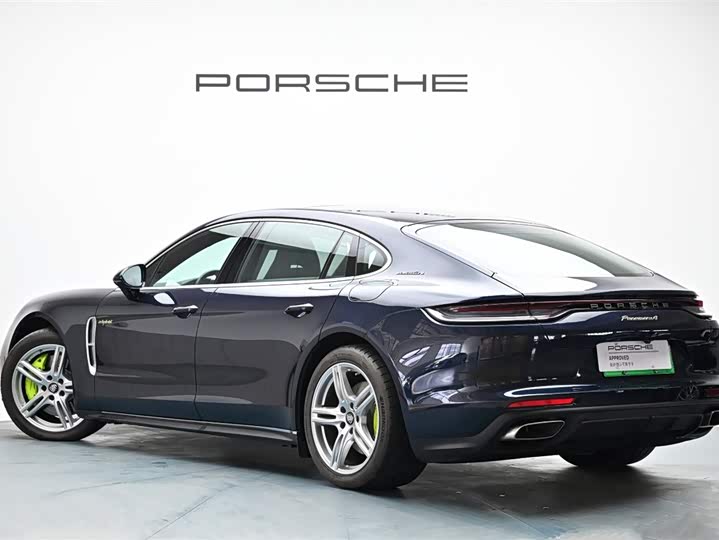 Porsche Panamera Hybrid 2024 2024款 Panamera 4 E-Hybrid 行政加长版 2.9T