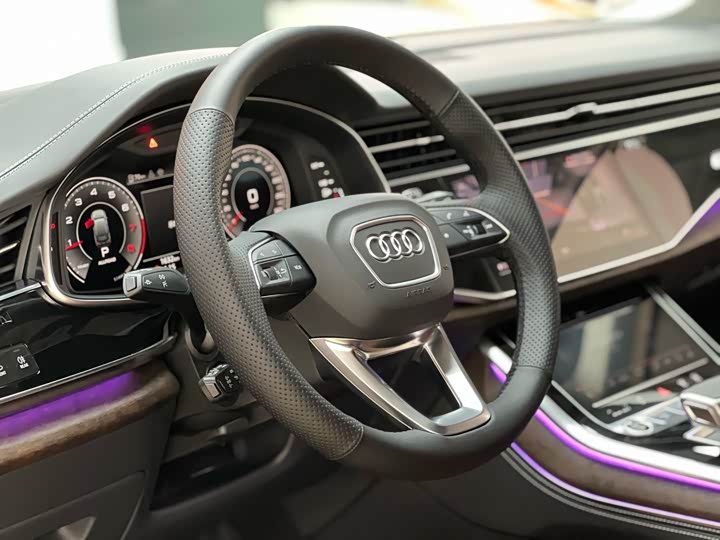 Audi Q7 2025 2025款 45 TFSI quattro S line运动型