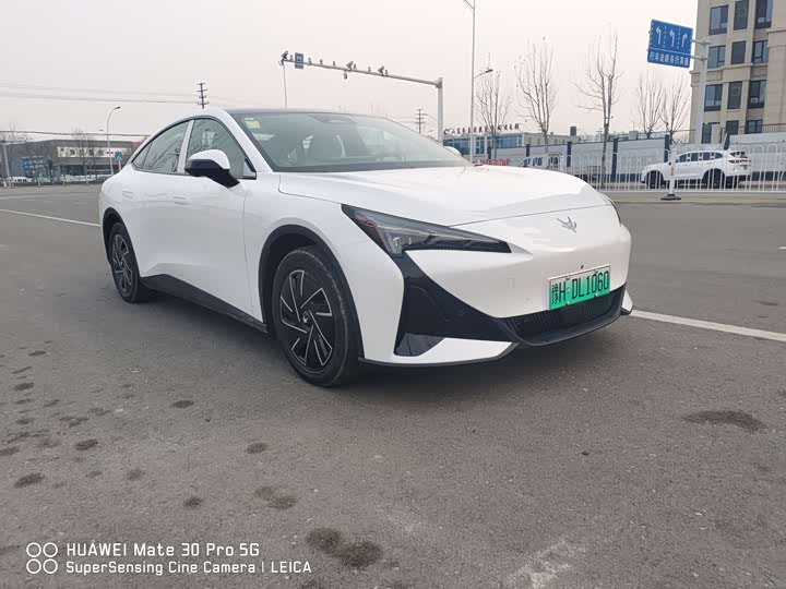 BAIC Arcfox Alpha S5 2025 2025款 560PRO 185kW