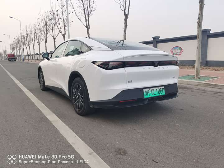 BAIC Arcfox Alpha S5 2025 2025款 560PRO 185kW