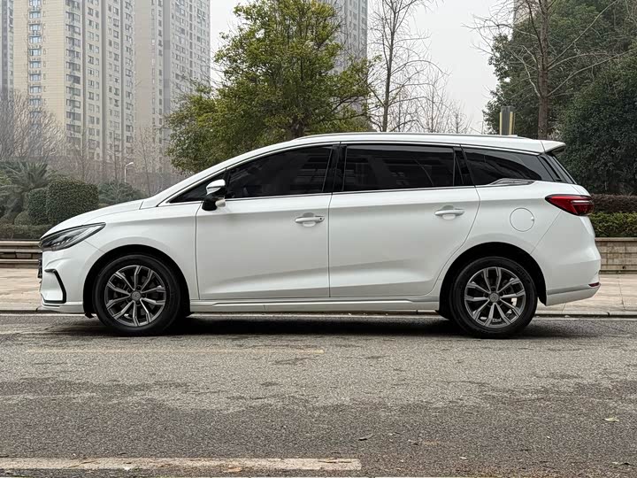 BYD Song Max 2021 2021款 升级版 1.5T 自动豪华型 7座