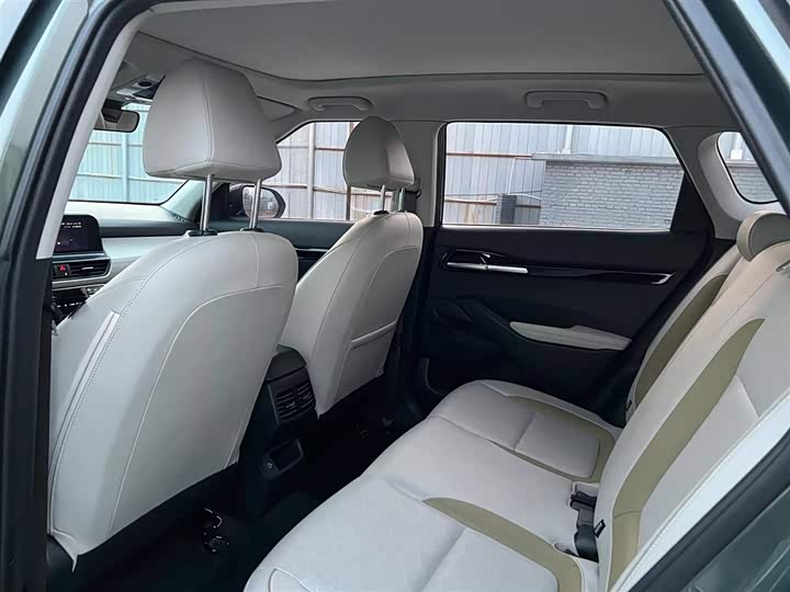 Kia Seltos 2023 2023款 1.5L CVT尊贵版
