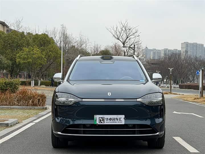 Aito M9 2025 2025款 增程 Ultra版 52kWh 6座版