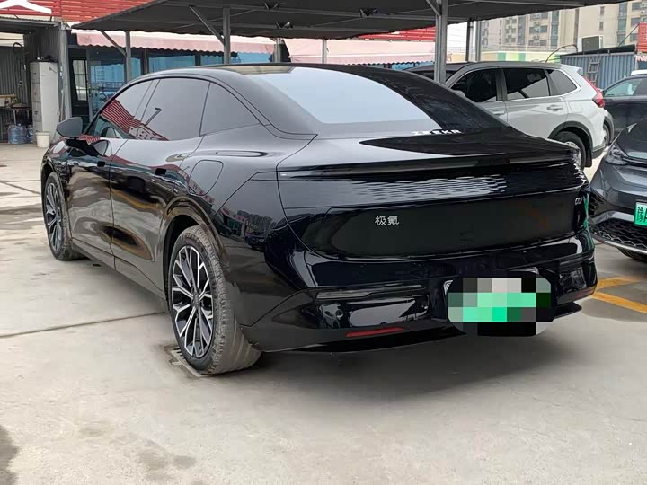 Zeekr 007 2025 2025款 后驱智驾版 75kWh