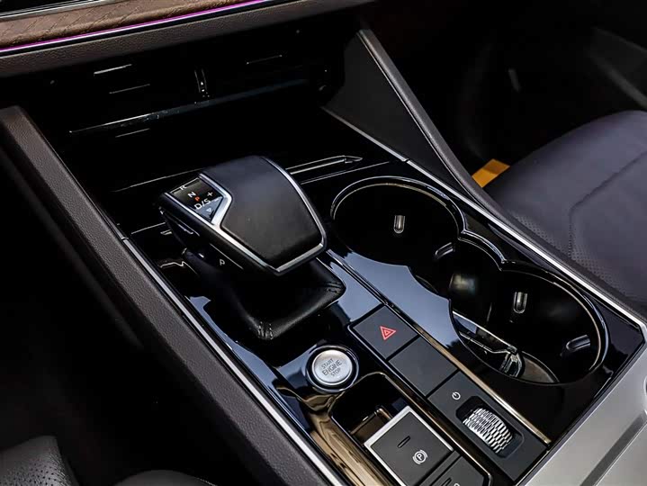 Volkswagen Touareg 2023 2023款 2.0TSI 锐尚版