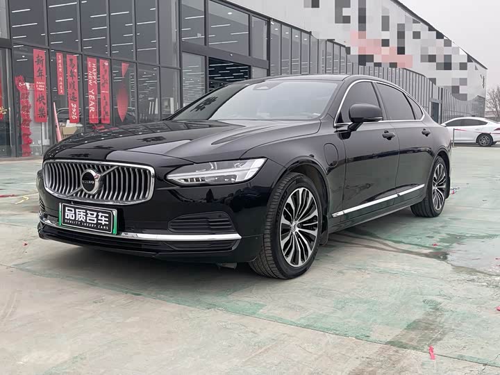 Volvo S90 Hybrid 2024 2024款 插电式混动 四驱长续航智逸豪华版