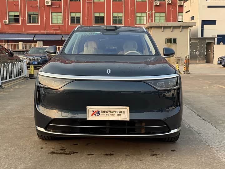 Aito M8 2025 2025款 增程 Max+版 53.4kWh 6座版