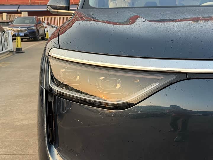 Aito M8 2025 2025款 增程 Max+版 53.4kWh 6座版