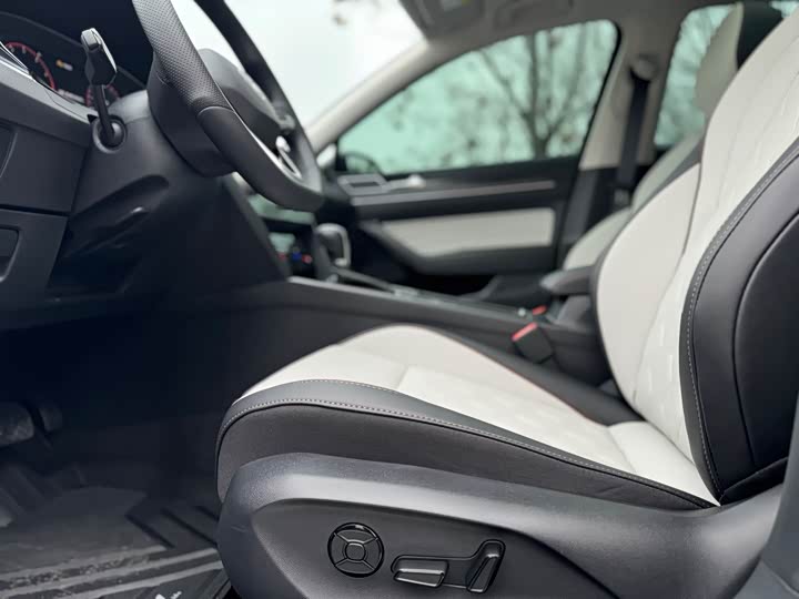 2026 Volkswagen Magotan