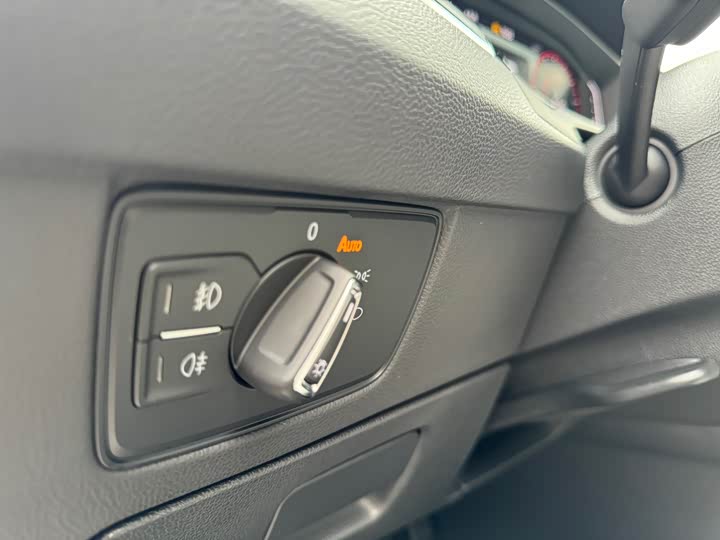 Volkswagen Magotan 2026 2026款 3000万辆甄选款 380TSI DSG豪华型