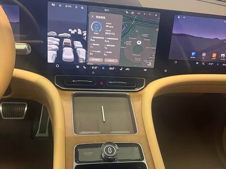 Aito M9 2025 2025款 增程 Ultra版 52kWh 6座版