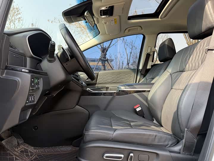 Honda Elysion 2024 2024款 2.0L e:HEV 豪华版