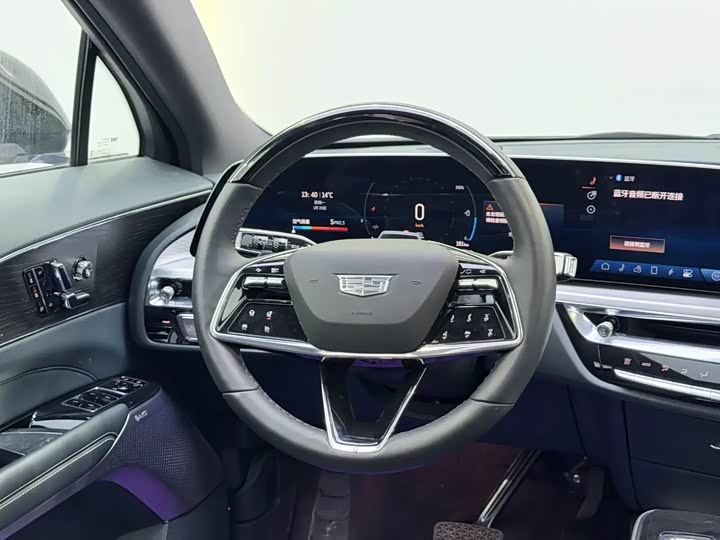 Cadillac Lyriq 2022 2022款 后驱长续航尊贵版