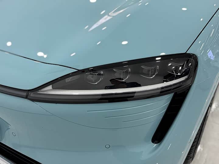 Luxeed R7 2025 2025款 增程 360km Max