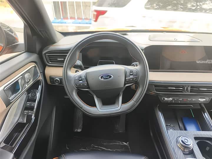 Ford Explorer 2024 2024款 2.3T EcoBoost 昆仑巅峰版 7座