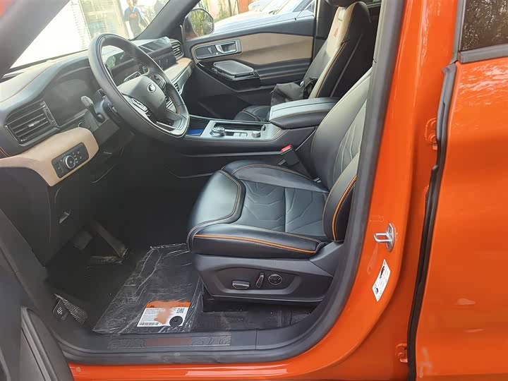 Ford Explorer 2024 2024款 2.3T EcoBoost 昆仑巅峰版 7座