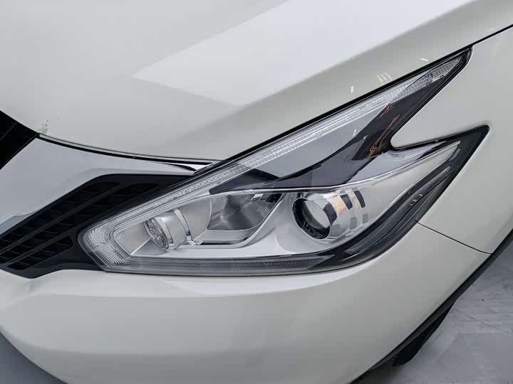 Nissan Murano 2021 2021款 2.5L XE 两驱精英版