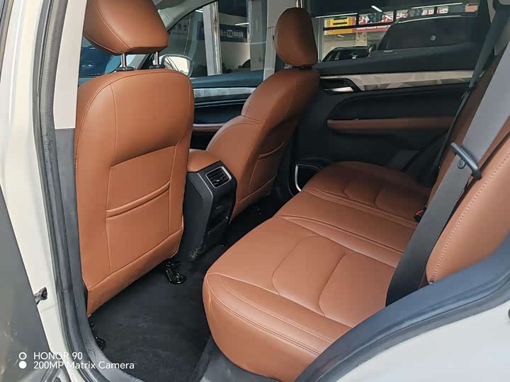 Geely Vision X6 2021 2021款 PRO 1.4T 自动尊贵型