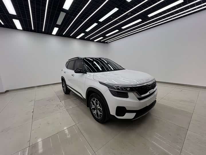 Kia KX3 2021 2021款 1.5L CVT潮流版