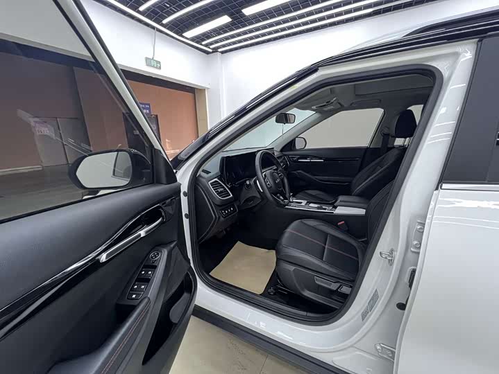 Kia KX3 2021 2021款 1.5L CVT潮流版