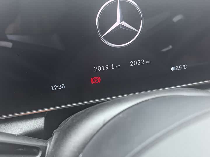 Mercedes-Benz GLC-Class 2025 2025款 改款 GLC 260 L 4MATIC 豪华型