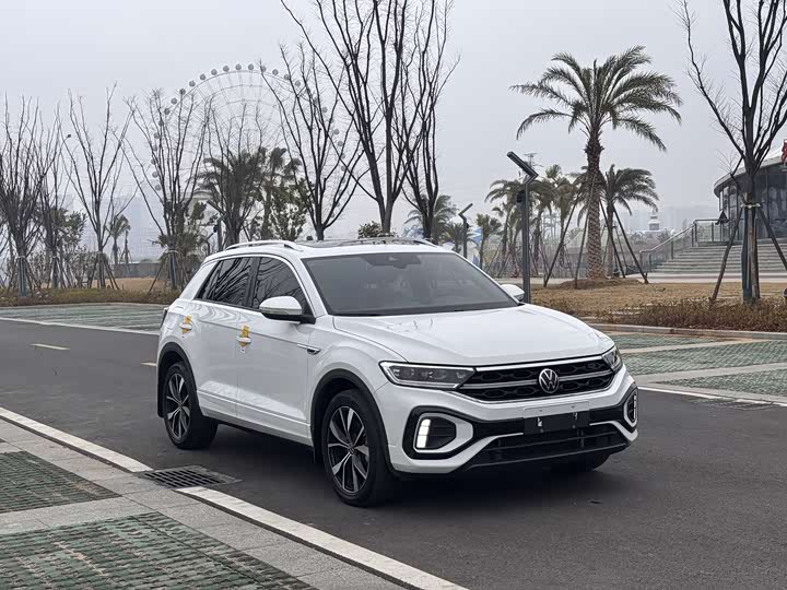 Volkswagen T-Roc 2024 2024款 300TSI DSG两驱辰光版