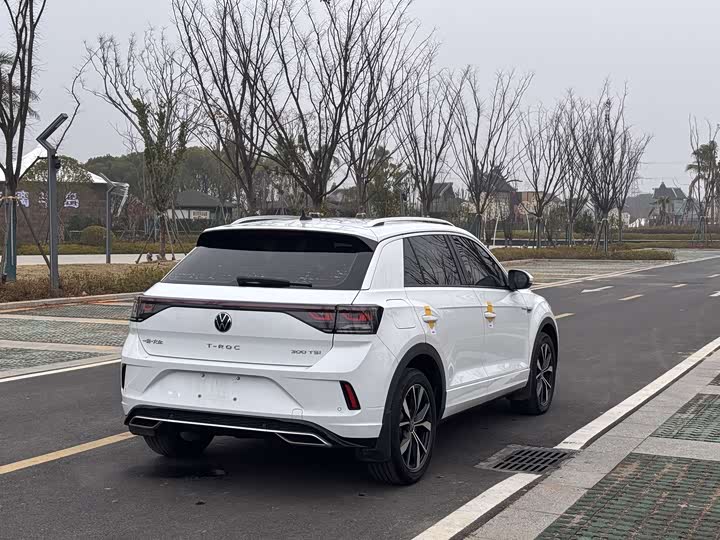 Volkswagen T-Roc 2024 2024款 300TSI DSG两驱辰光版