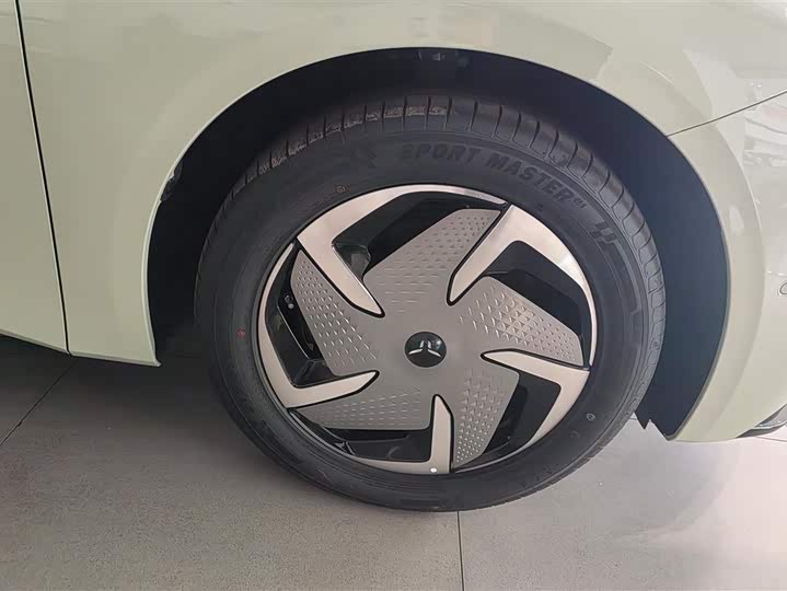 Hongqi EH7 2025 2025款 690 智选版