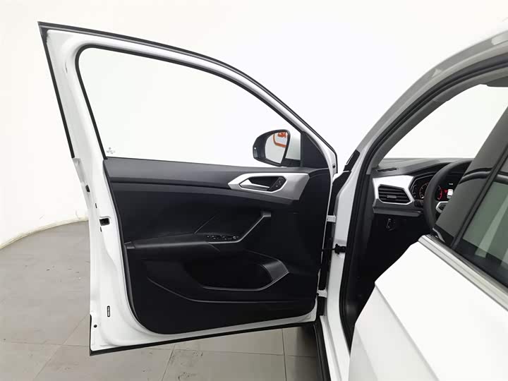 Volkswagen Tacqua 2023 2023款 200TSI DSG 悦智联版