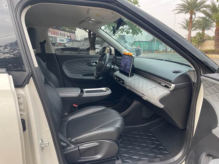 Dongfeng Nammi 01 2024 2024款 330 Plus智+