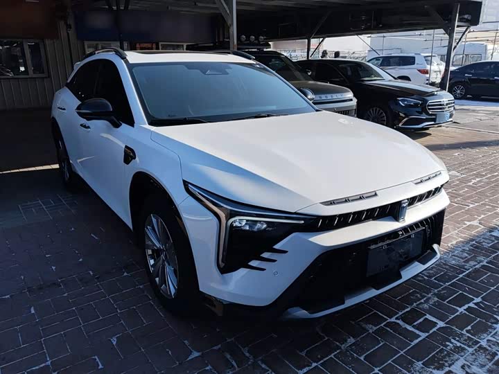 Bestune B70S 2022 2022款 1.5T 智潮统帅