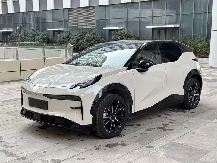 Zeekr X 2025 2025款 四座后驱魔方版