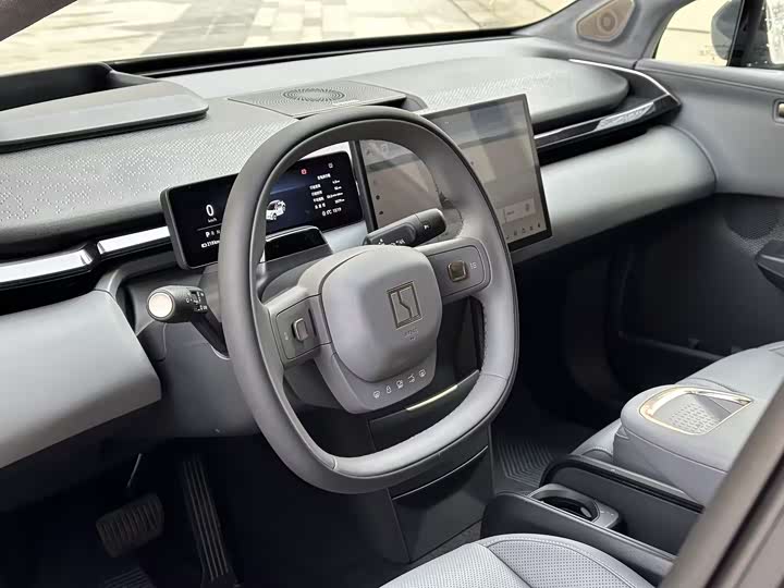 Zeekr X 2025 2025款 四座后驱魔方版