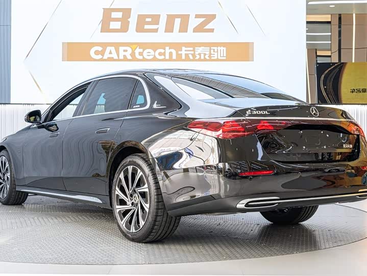 Mercedes-Benz E-Class 2025 2025款 E 300 L 豪华型