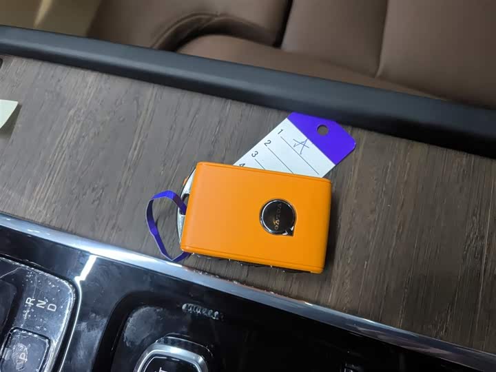 Volvo S90 2025 2025款 B5 智远豪华版