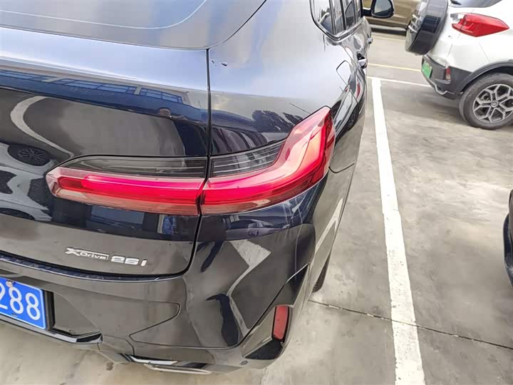 BMW X4 2022 2022款 xDrive 25i M运动套装