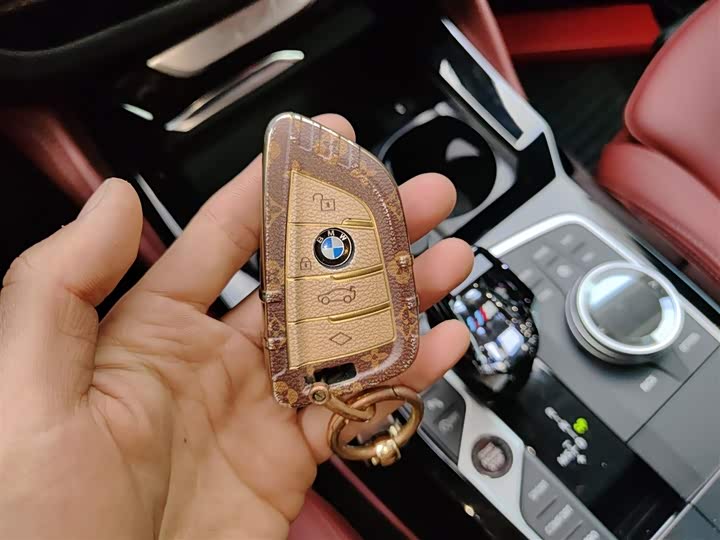 BMW X4 2022 2022款 xDrive 25i M运动套装